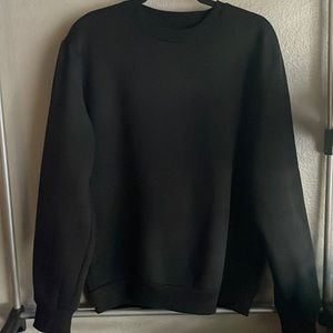 Forever 21 black crewneck sweatshirt men’s medium